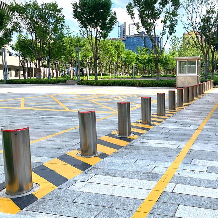 Hydraulic Bollard